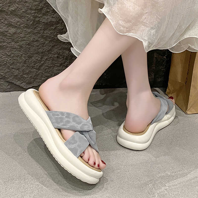 Sumer Fall Slipper That Does N - огляд і ціна Women Shoes Sale