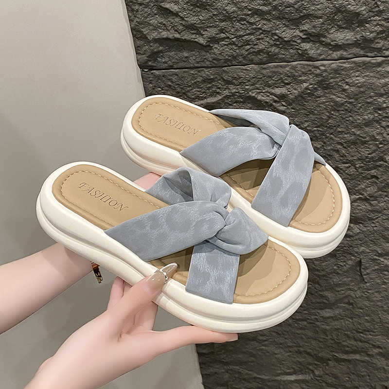 Sumer Fall Slipper That Does N - огляд і ціна Women Shoes Sale